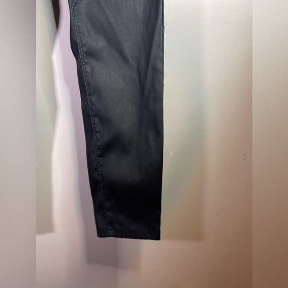 DENIM & CO. Black Denim 5 Pocket Pull-on Straight-Leg Jeggings Womens size 10 - Picture 8 of 12